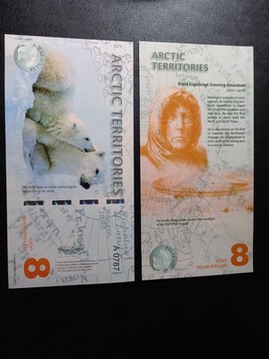 Arctic Teritorries（北極塑膠鈔-動物），$8，品相全新UNC