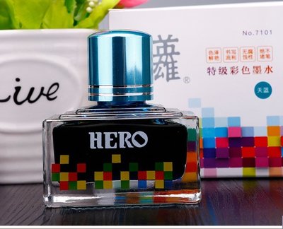 【上品名筆工藝坊】英雄 天藍色 特級非碳素炫彩 香水瓶造型 彩色鋼筆墨水 40ml 全12色  (#7101)