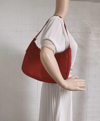 100％原廠agnes b腋下包 21新款歐美時尚女士包包 日單 尾貨包單肩包