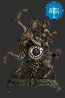 【波賽頓-歐洲古董拍賣】歐洲/西洋古董 法國古董 拿破崙三世風格 大型老人馬天使機械壁爐座鐘 (尺寸：高58×寬41×深19公分)(年份：約1870年)