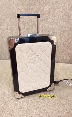 Chanel trolley 限量版硬殼行李鏈帶包