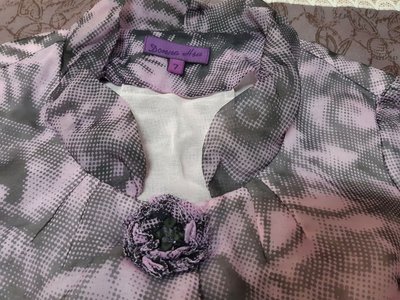 降價~極新Donna Hsu 六藝紫色花苞上衣外套