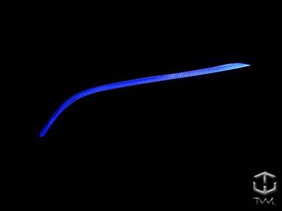 《※台灣之光※》BENZ 賓士 GLC X253 原廠歐規中階單魚眼投射大燈專用改裝高階樣式由藍漸變白燈光模組模塊