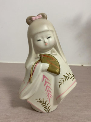 二手 日本回流陶瓷美女娃娃置物擺件 尺寸品相如圖 古玩 擺件 十大雜項【紫竹齋】5314