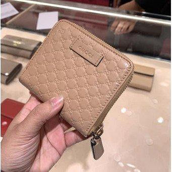 全新法國正品 Gucci GG 牛皮 壓紋 奶茶色 短夾 449395