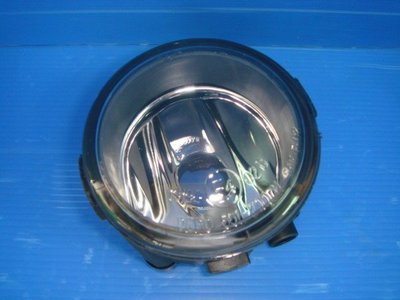 小亞車燈╠ 全新日產 TIIDA 原廠型 霧燈 一顆 500元