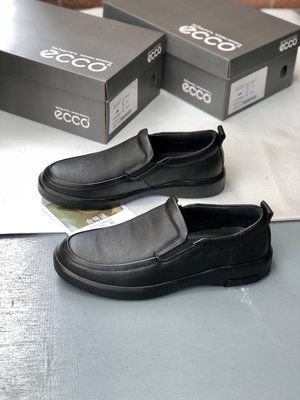 新款ECCO真皮男鞋面料用的是頭層小牛皮柔軟舒適內裡全部猪皮鞋墊也是全猪皮38-44