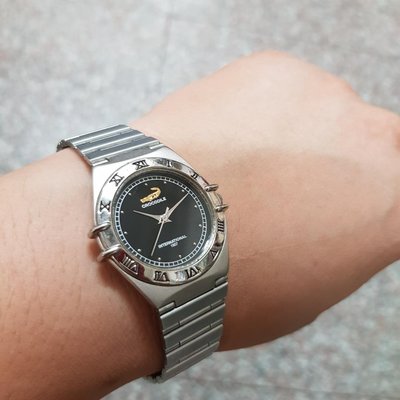 絕版 Crocodile 星座系列 32mm 中型女錶 石英錶 清晰 耐看 內斂 古典風 H1