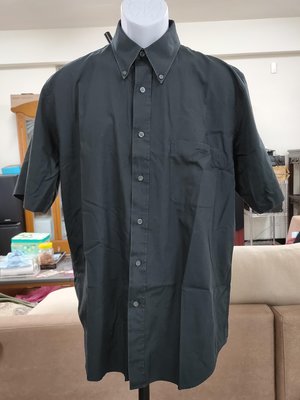 (二手)TRUSSARDI黑色短袖襯衫(歐版L)(B540)
