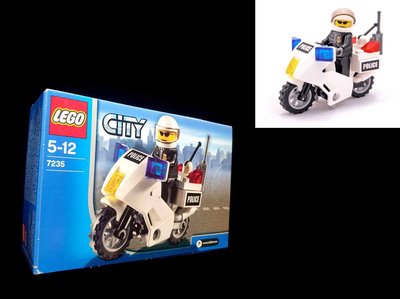 B-2 櫃 ： LEGO 7235 警察摩托車 重機 城市系列 POLICE MOTORCYCLE　富貴玩具店