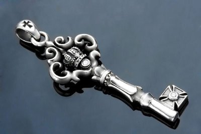 【創銀坊】凱旋之鑰 925純銀 墜子 鑰匙 皇冠 鑽石 水晶 巴洛克 龐克 哈雷 喬治傑生 十字架 項鍊(P-8306)