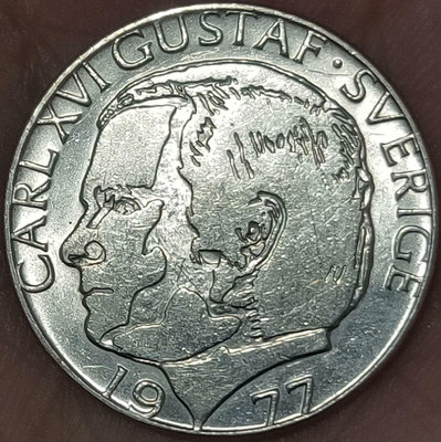 二手 瑞典1977年1克朗鎳幣，卡爾十六世頭像，品相不錯，設計精美 錢幣 紀念幣 紀念章【奇摩錢幣】348