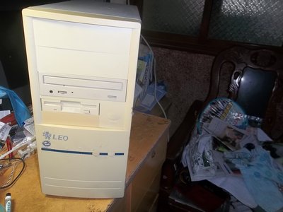 LEO 大眾電腦,古董電腦,PENTIUM-133,16M記憶體,2.5G硬碟