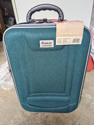 全新 日本品牌 ECHOLAC 愛可樂 22吋行李箱 38*25*56cm 旅行箱 登機箱 商務箱 拉桿箱 布箱 托運箱
