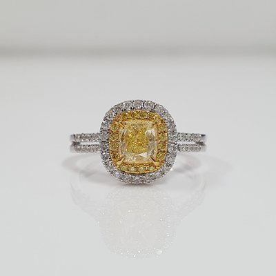 送禮禮物禮品 GIA黃彩鑽石戒指 主石1克拉 枕型切割 750白K金鑽石戒台 配鑽0.41ct 大眾當舖 編號L129