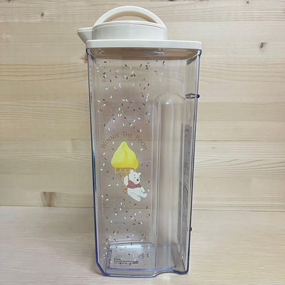 日本迪士尼 小熊維尼 冷水壺 日本製