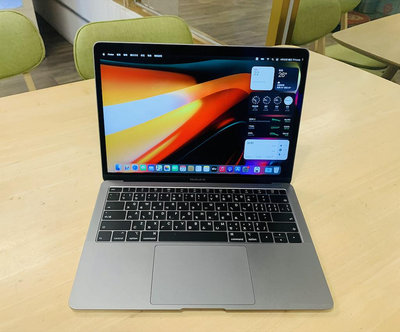 台中 2020年 MacBook Air 13吋 i5 16G 256G 灰色 太空灰 蘋果電腦 116次 有傷