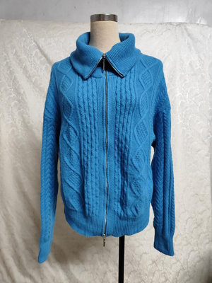 超級厚 100% cashmere 喀什米爾 羊絨  寬鬆落肩版型 立體麻花織紋毛衣外套 ~B580