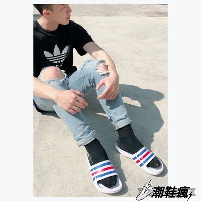 {潮鞋瘋} Adidas 愛迪達 白色 白藍紅 防水 拖鞋 運動拖鞋 情侶款(男段) U43664