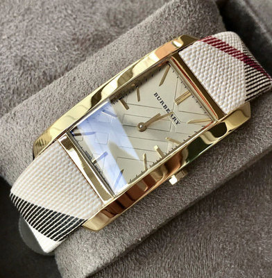 BURBERRY Pioneer 金色長方形錶盤 格紋皮革錶帶 石英 女士手錶 BU9407