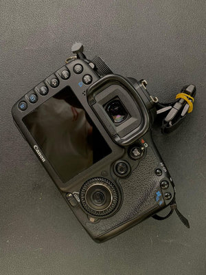 95新 Canon 佳能 EOS 7D 單反二手相機機身