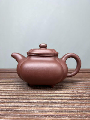 隱角傳爐！！199 紫砂壺 茶具 品茗杯【古藏】