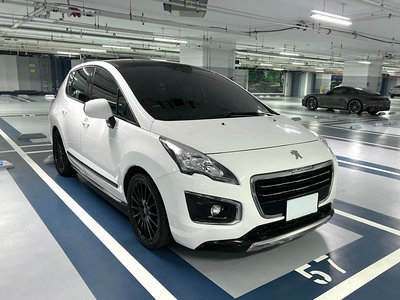 Peugeot 3008 1.6 eHDi 小改款車型 頂級全景天窗 白色 柴油