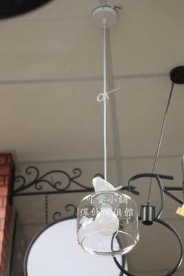 （台中 可愛小舖）簡約可愛動物鄉村風白色小鳥造型吊燈透明玻璃罩照明燈新家裝潢咖啡廳簡餐店早餐店服飾店吧檯餐廳飯店居家房間