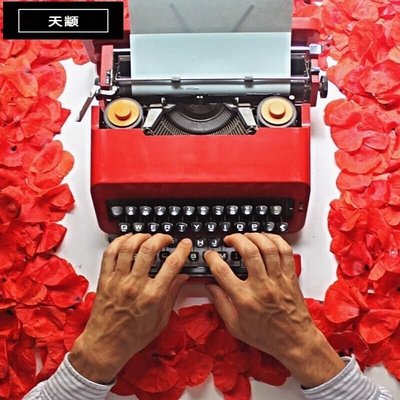 下殺 OlivettiValentine情人節禮物打字機復古機械英文經典 美精致禮物
