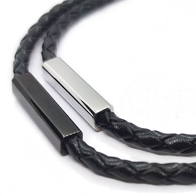 《 QBOX 》FASHION 飾品【LN8231121】個性長方形磁扣頭黑色編織真皮革項鍊/黑皮繩