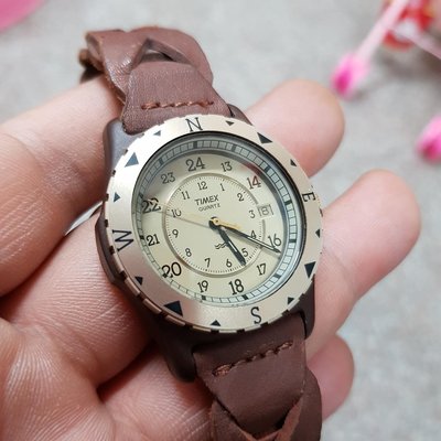 TIMEX 天美時 35mm 潮錶 中性錶 男女皆適戴 真皮錶帶 漂亮 飛行錶 A1
