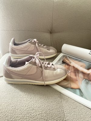Nike 乾燥玫瑰粉色阿甘鞋 EUR38.5號 GR
