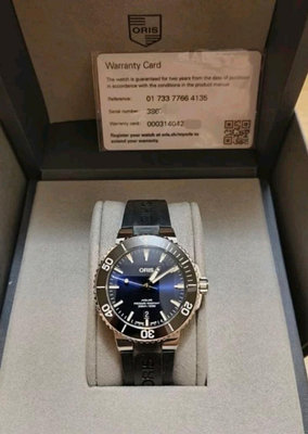 自售 極新 oris  新款 AQUIS 時間之海 藍面  機械錶 2020年6月28日購入 盒卡齊全 台北面交