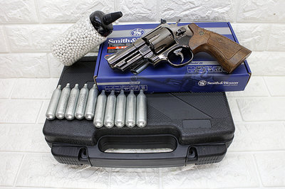 [01] UMAREX Smith &amp; Wesson M29 3吋 左輪 CO2槍 黑 + CO2小鋼瓶+奶瓶+槍盒