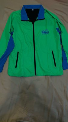 免運-2022冬山河水岸馬拉松完賽紀念風衣外套