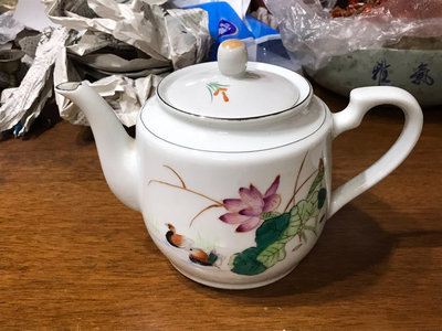 【二手】567粉彩茶壺 瓷器 茶具 古玩【民國古玩】-188