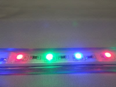 【瑪太】LED軟燈帶條 彩色流水管跑馬燈 防水戶外3528貼片60珠高亮光度
