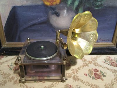 歐洲古物時尚雜貨 唱片留聲機 音樂盒 唱片會轉動 擺飾品 古董收藏
