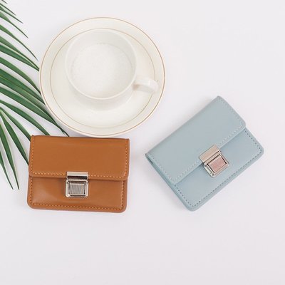 皮夾日式女士钱包小众设计锁扣短款多层mini零钱包简约多功能卡包