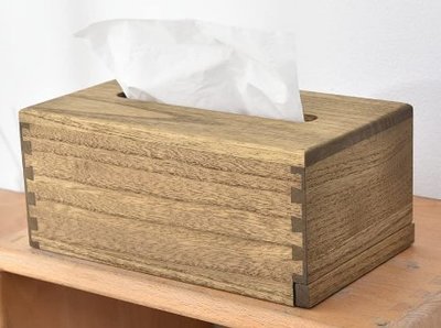 19242c 日本製 好品質  實木製 木頭製 客廳房間室內桌上 長方形面紙盒衛生紙盒紙巾盒 送禮禮品