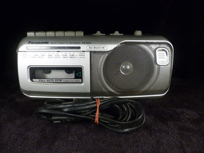 古玩軒~二手Panasonic RX-M40手提式放音機 錄音機 卡帶播放機 收藏品 復古風 懷舊風~PPP199