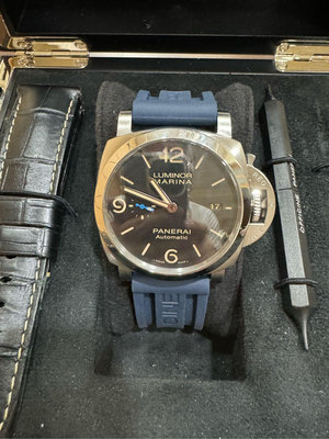 Panera 沛納海 PAM01312 不鏽鋼，原廠橡膠帶和原廠鱷魚皮錶帶，錶徑44mm 有盒單