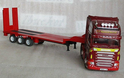 [丸山建機模型]---SCANIA R620 三軸紅色拖頭(CORGI)+3軸低阪 1/50 拖板車模型---改裝品