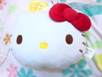 Hello Kitty 小抱枕/午安枕/小毛毯