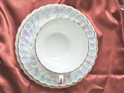英國頂級骨瓷之一Minton明頓咖啡/紅茶杯三件套杯碟