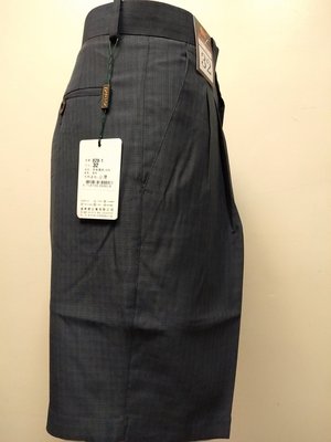 【平價服飾】（828-1-2）格紋西裝布五分短褲（30-42）共兩色總長51公分