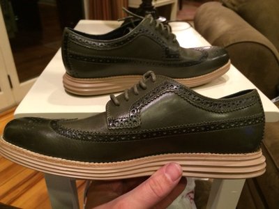 全新正品 Cole haan lunar 軍綠色雕花 氣墊皮鞋 US7.5(楦頭偏大適合穿8,8.5號買家)