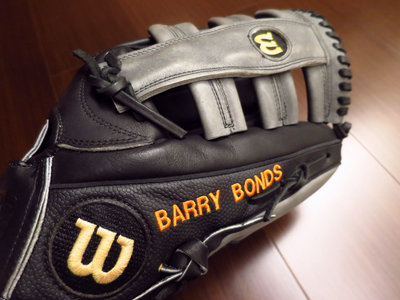 {圓圓小舖}全新美規Wilson Conform 威爾森棒壘球外野雙十字擋手套 Barry Bonds 棒壘球手套DFS