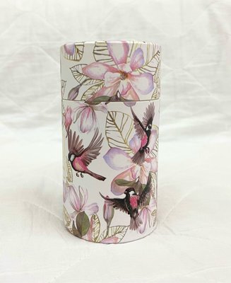 Ohana mahaalo小鳥花朵葉子圖案香水包裝罐。禮品盒