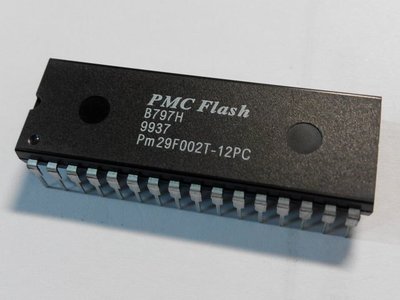 PMC Pm29F002T-12 DIP32 2Mbit 256Kbyte FLASH ROM MEMORY